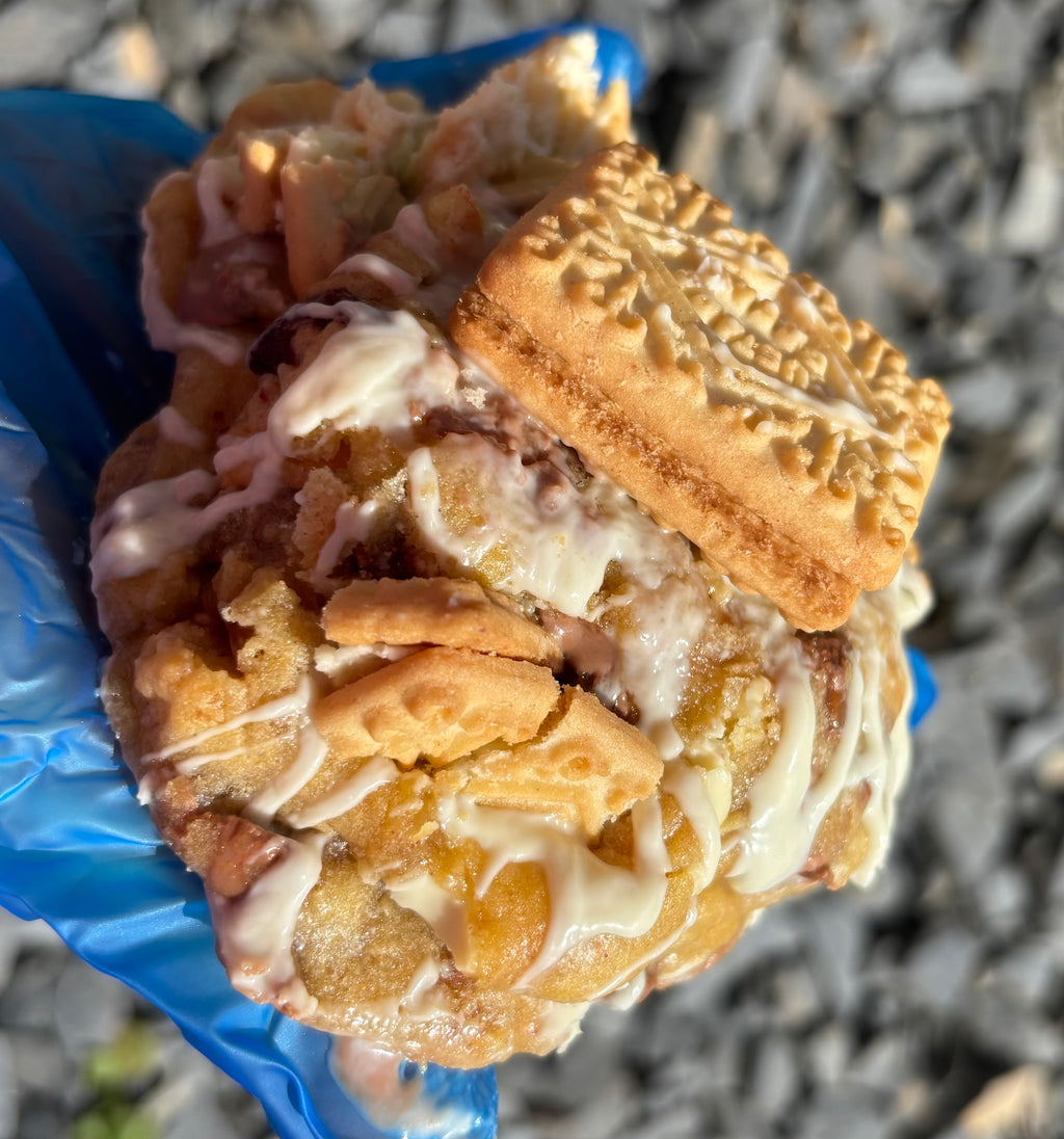 Custard Cream Stuffed Cookie