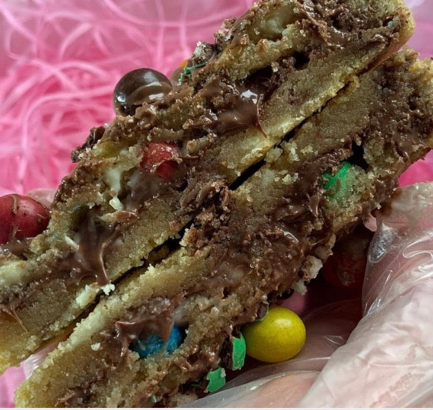 Crispy M&M Stuffed